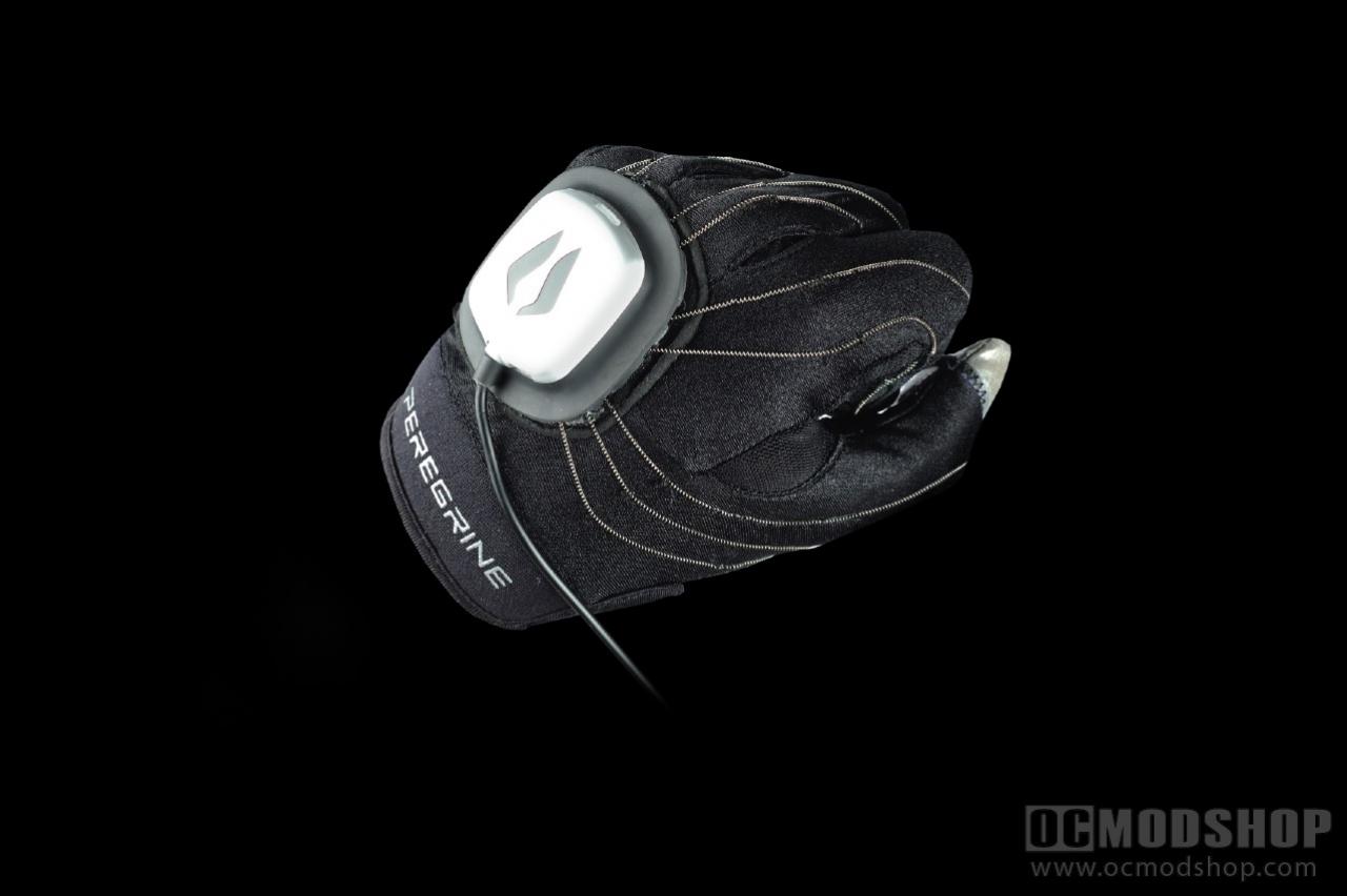 [14/09/2009] Peregrine: USB-Handschuh für Spiele (7)