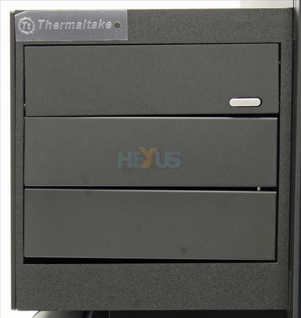 [01/10/2009] Neue Bilder zum Thermaltake Level 10