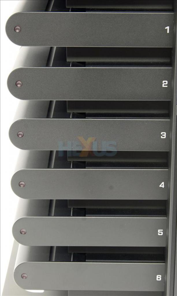 [01/10/2009] Neue Bilder zum Thermaltake Level 10