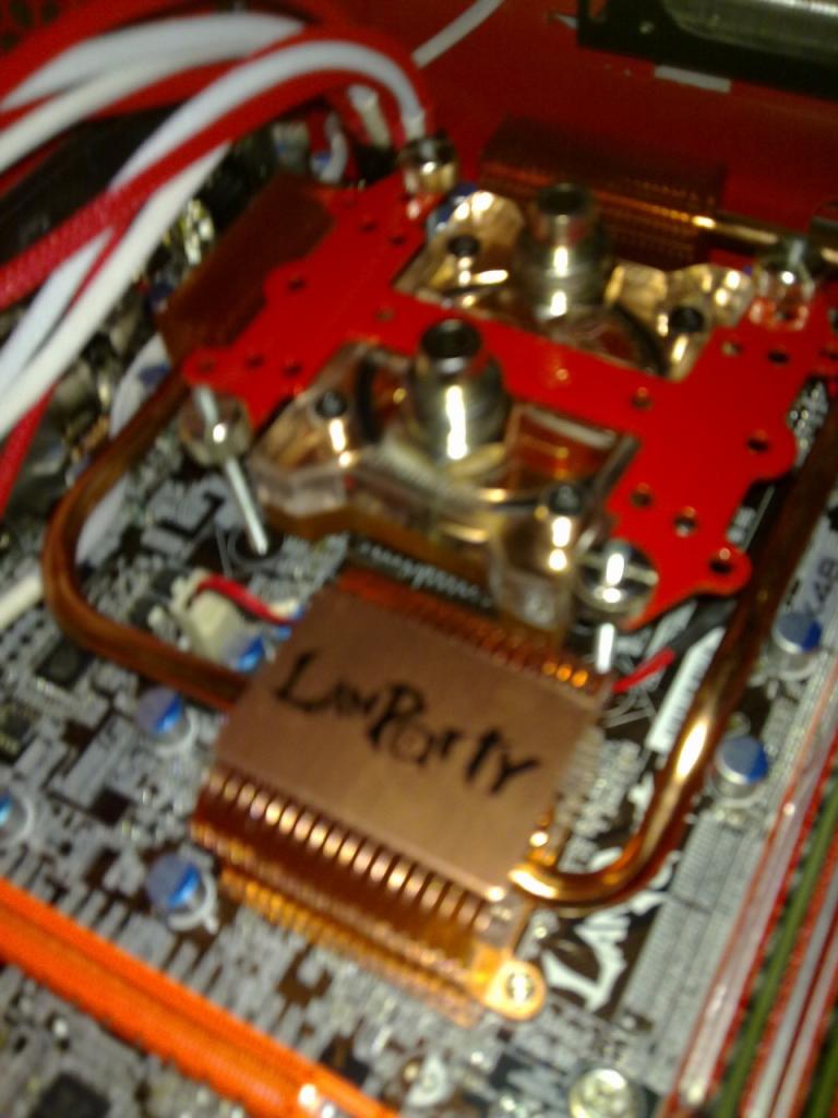 [04/10/2009] PC Games Haradware Extreme: Ein Ati-PC entsteht (30)