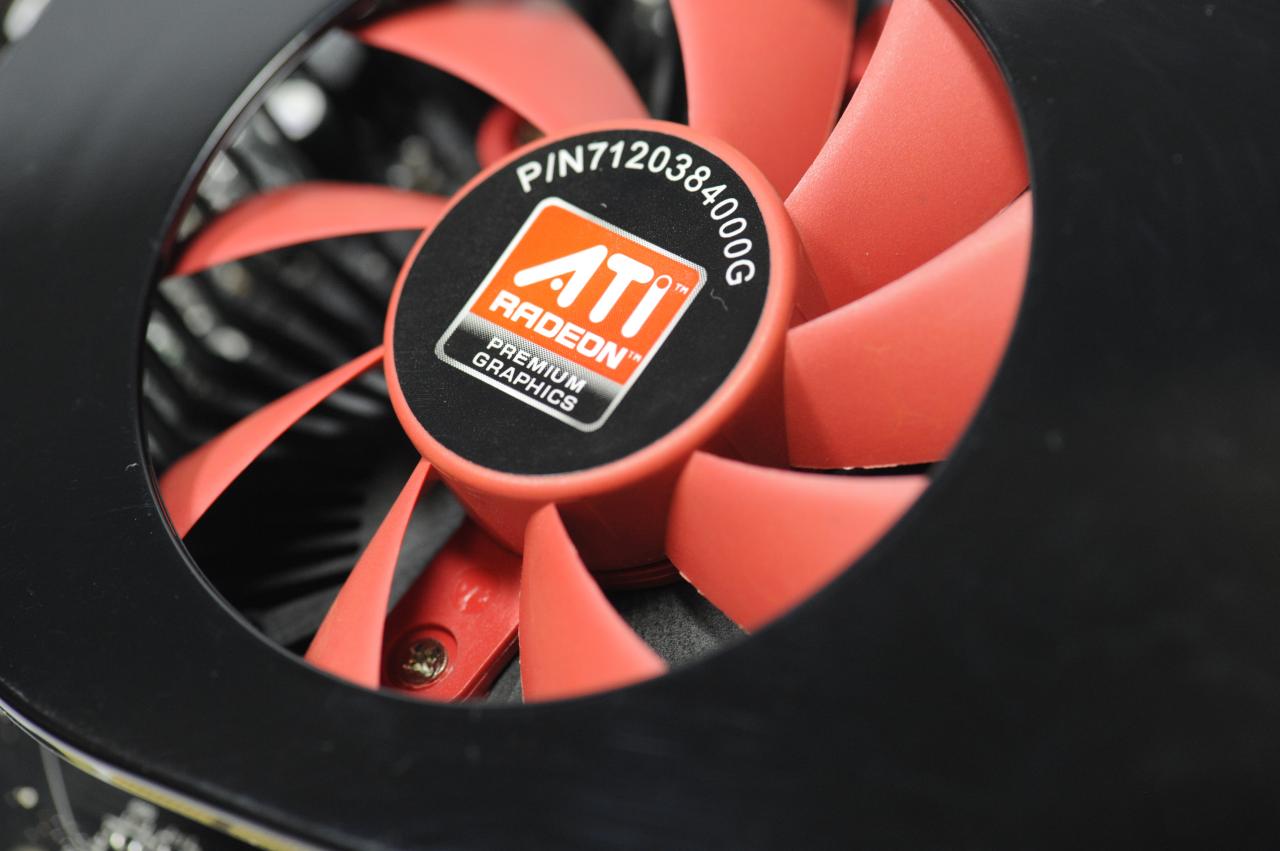 [19/10/2009] Radeon HD 5750 (2)