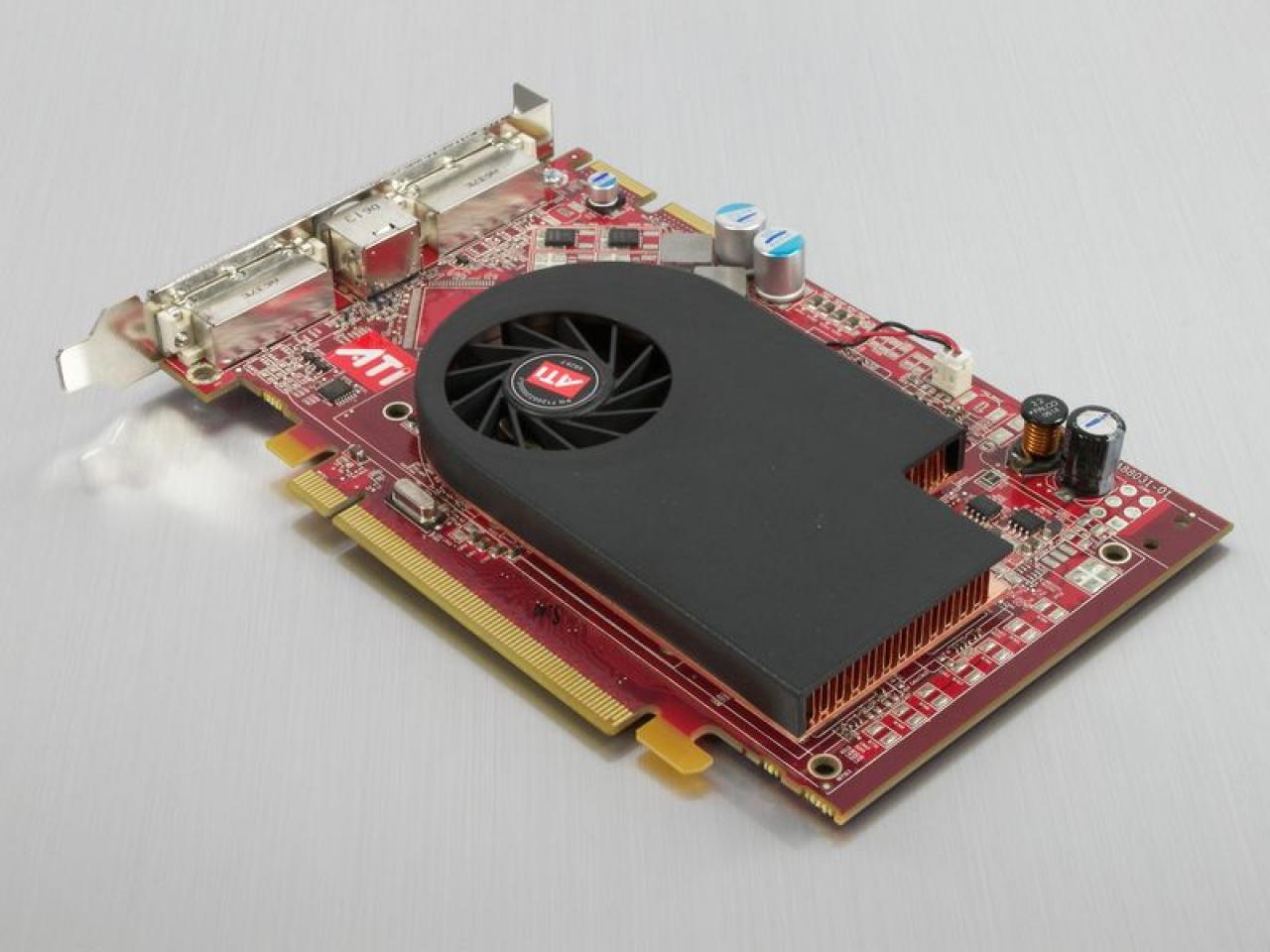[02/10/2009] Radeon X1000 (hier das spätere Mittelklassemodell X1650)