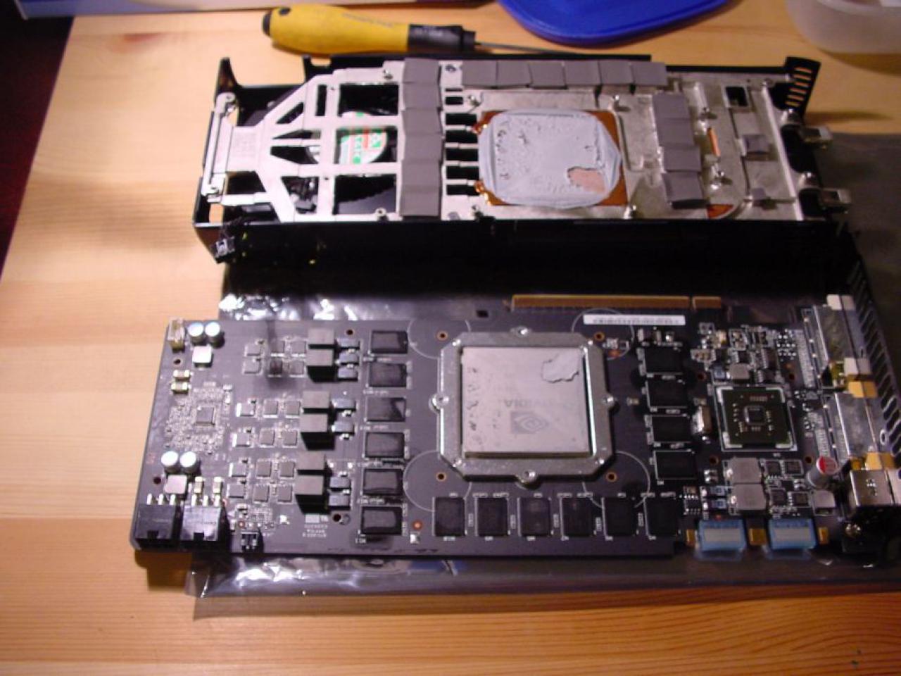 [31/10/2009] PC Games Hardware Extreme: Ein High-End-PC entsteht (22)