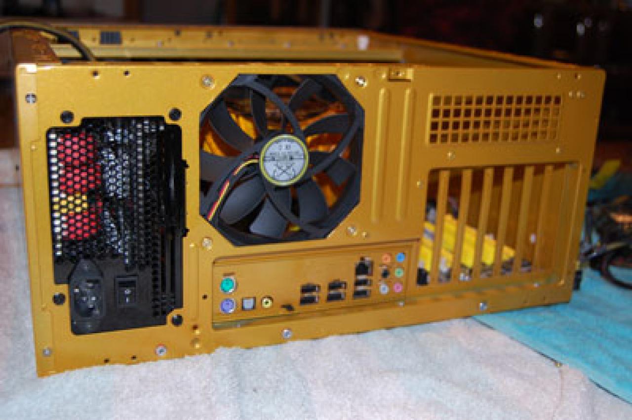 [22/10/2009] PC in Gold: Go for Gold!-Mod-Projekt von nobbi77 auf PCGH Extreme (1)