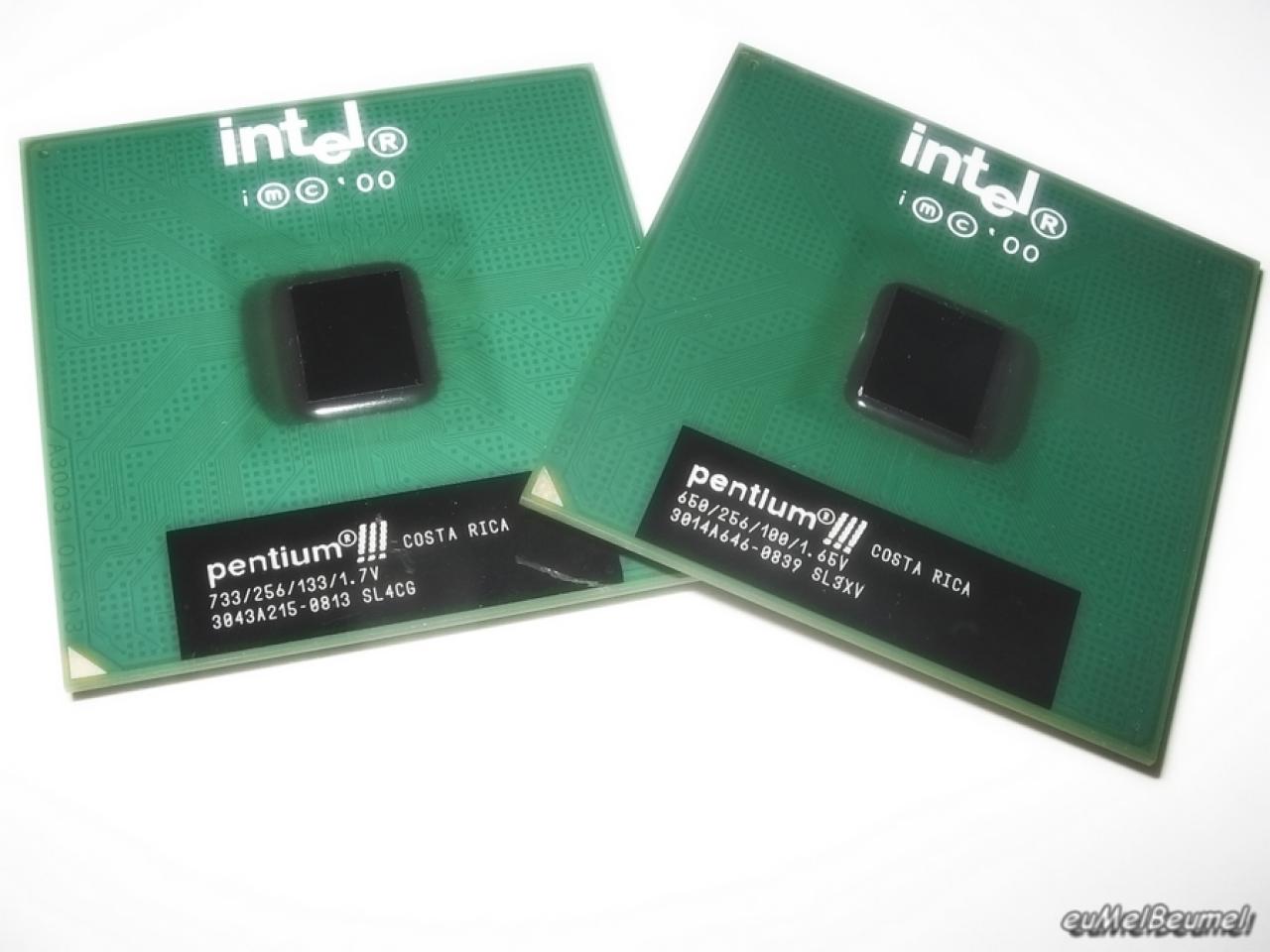 [24/10/2009] Pentium III 733 MHz/650 MHz