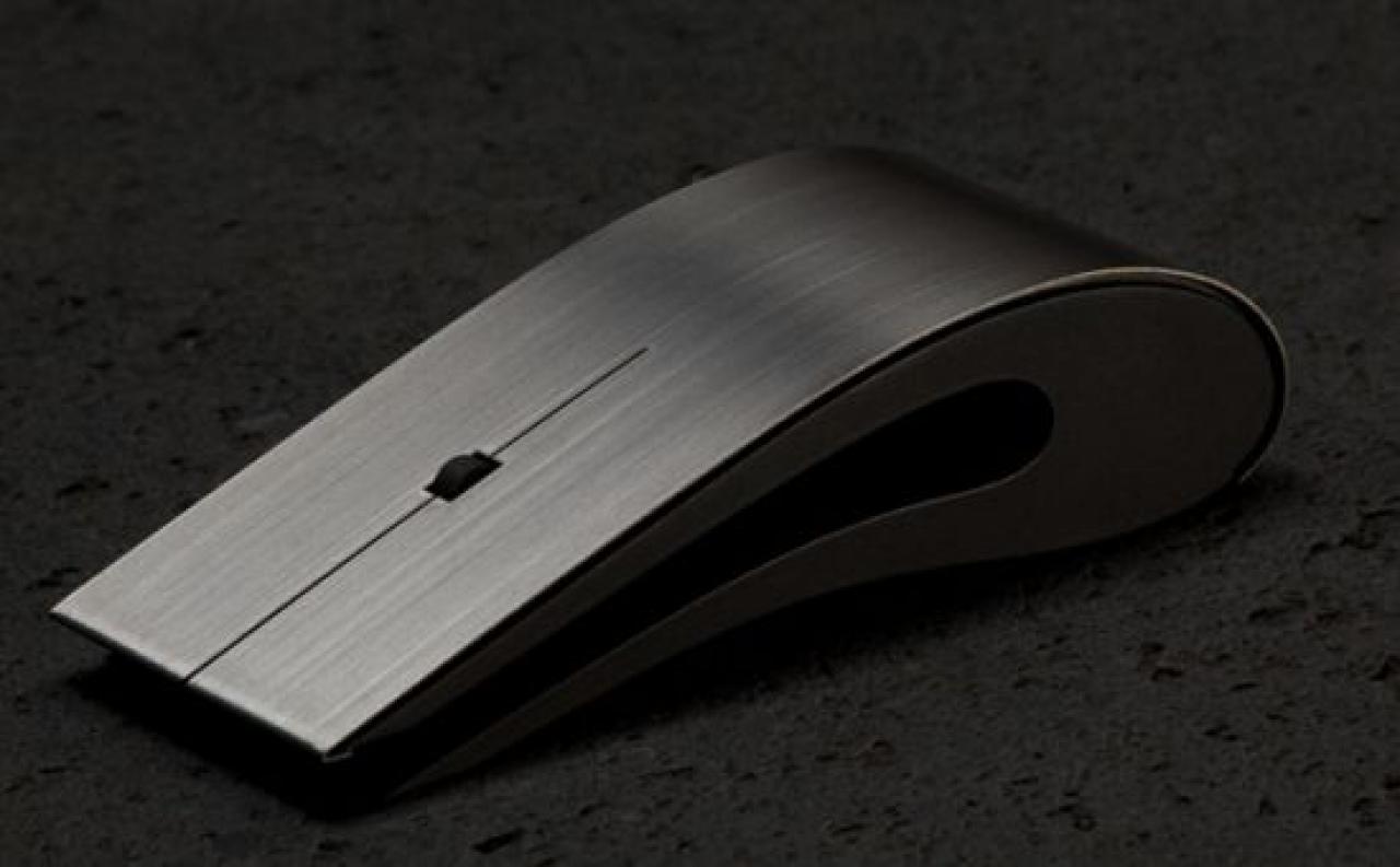 [27/10/2009] Titanium ID Mouse für 800 Euro (6)