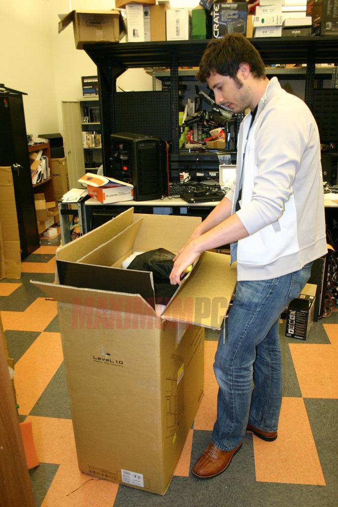 [01/10/2009] Neue Bilder zum Thermaltake Level 10