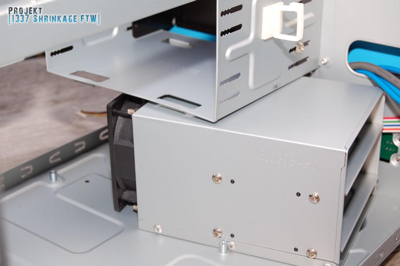 [10/10/2009] PC Games Hardware Extreme: Core-i7-Mini-PC mit interner Wasserkühlung (10)
