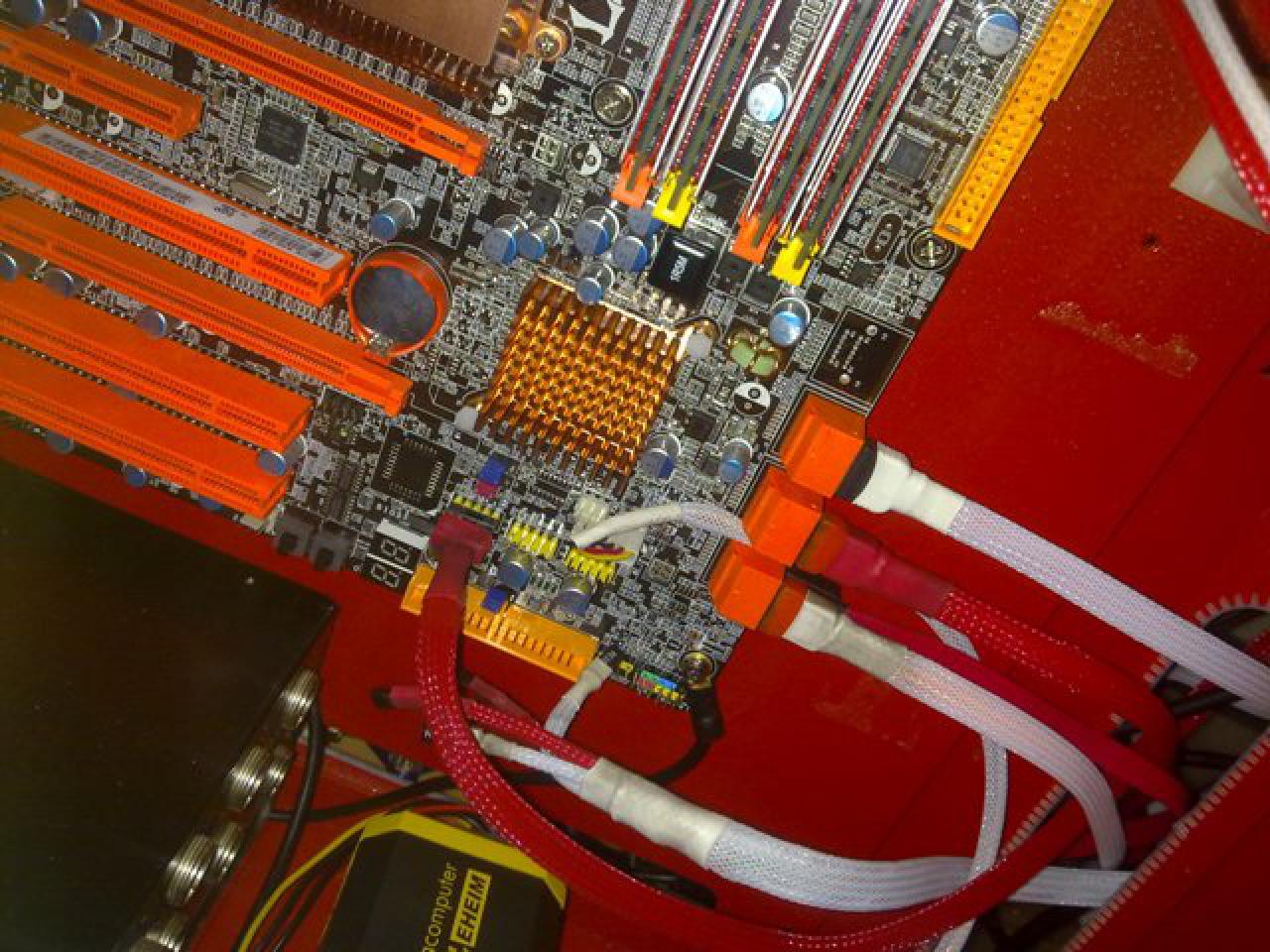 [04/10/2009] PC Games Haradware Extreme: Ein Ati-PC entsteht (21)
