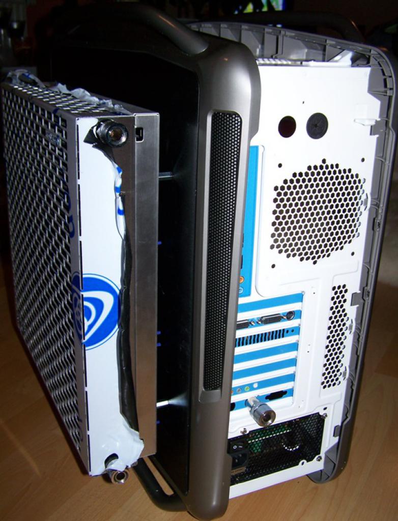 [14/11/2009] PC Games Hardware Extreme: Ein Wakü-PC im Wandel der Zeit (19)