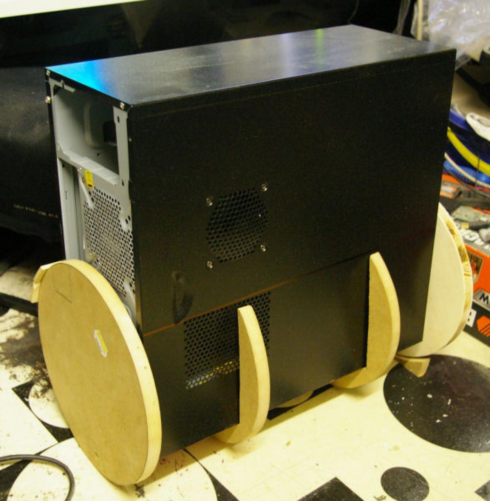[27/11/2009] Casemod für ein Bounty Bay Online-Gewinnspiel von Babetech (2)