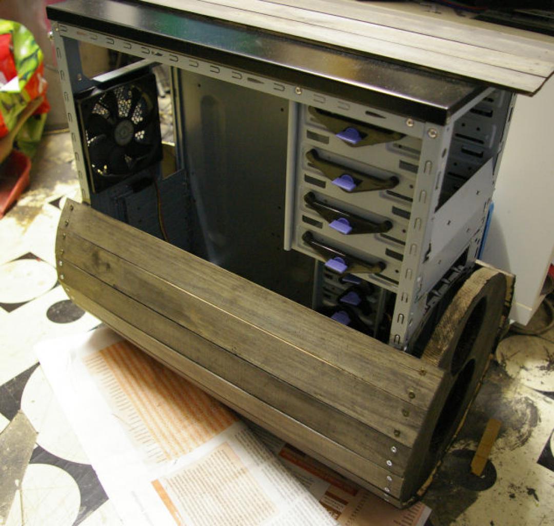 [27/11/2009] Casemod für ein Bounty Bay Online-Gewinnspiel von Babetech (5)