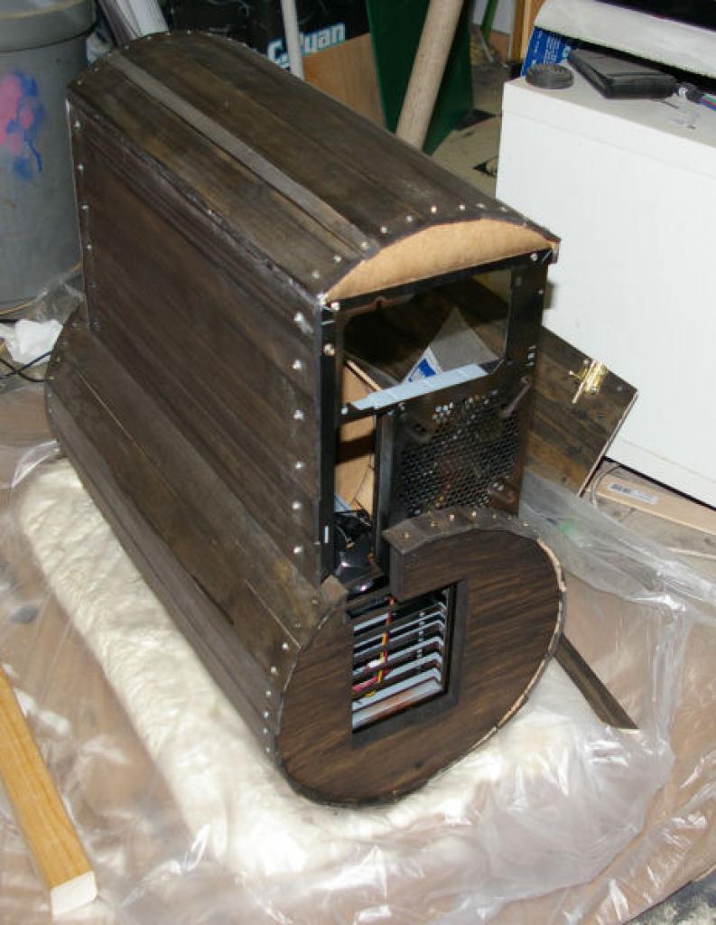 [27/11/2009] Casemod für ein Bounty Bay Online-Gewinnspiel von Babetech (11)