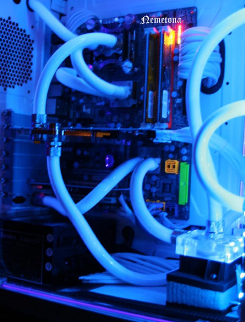 [14/11/2009] PC Games Hardware Extreme: Ein Wakü-PC im Wandel der Zeit (63)