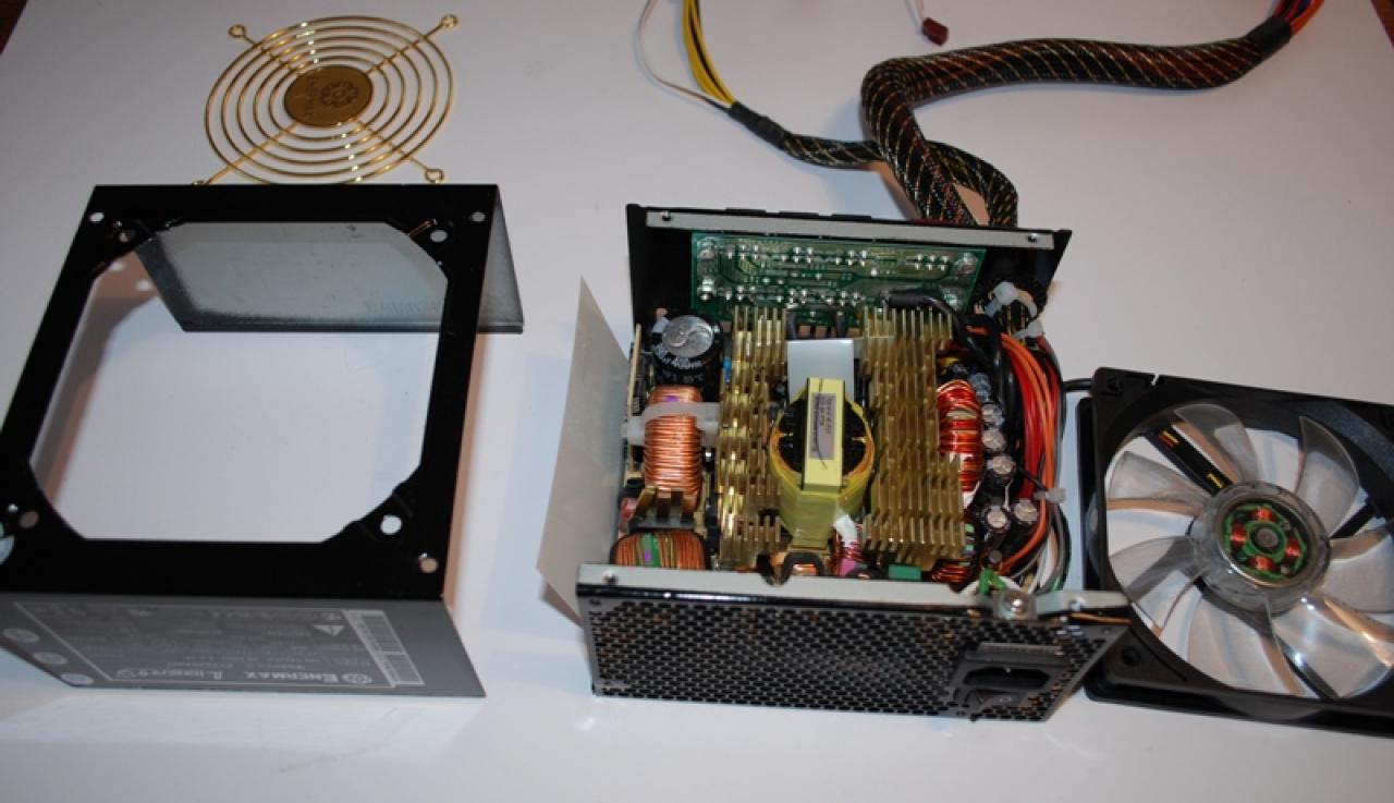 [14/11/2009] PC Games Hardware Extreme: Ein Wakü-PC im Wandel der Zeit (81)
