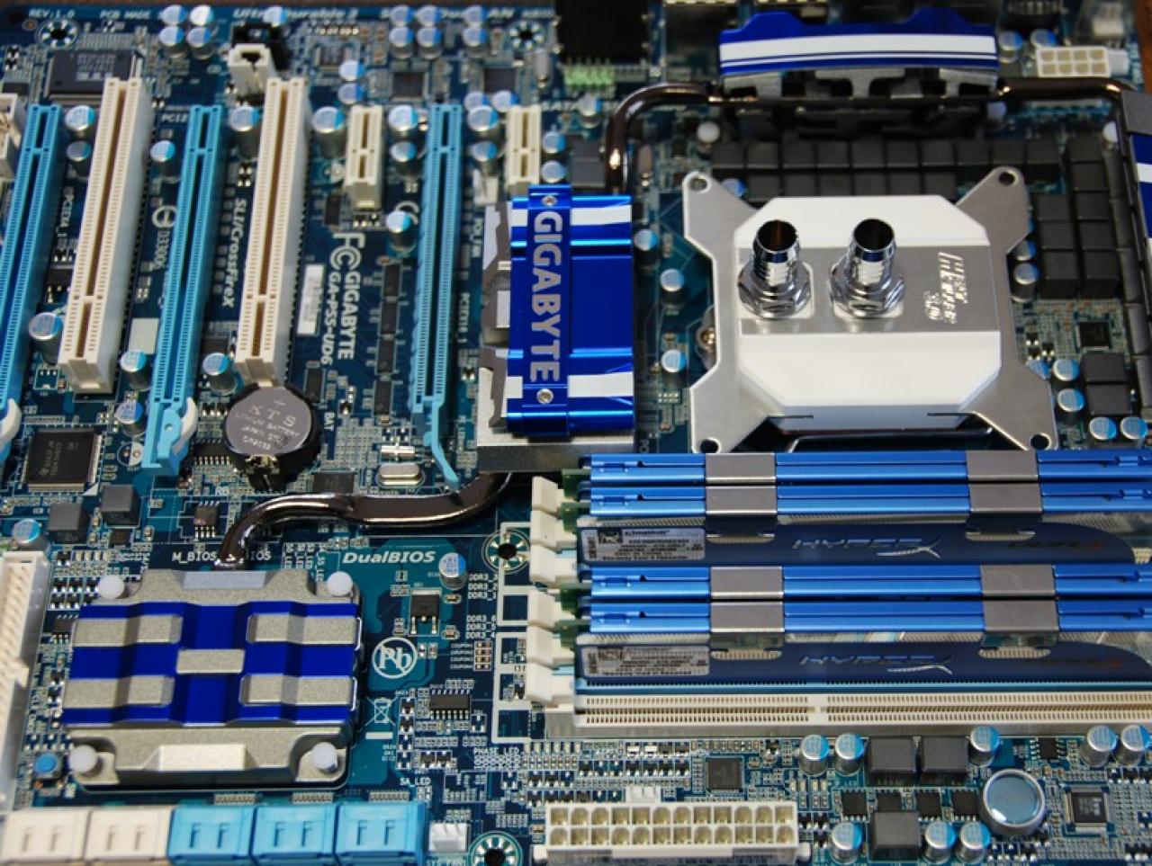 [14/11/2009] PC Games Hardware Extreme: Ein Wakü-PC im Wandel der Zeit (101)