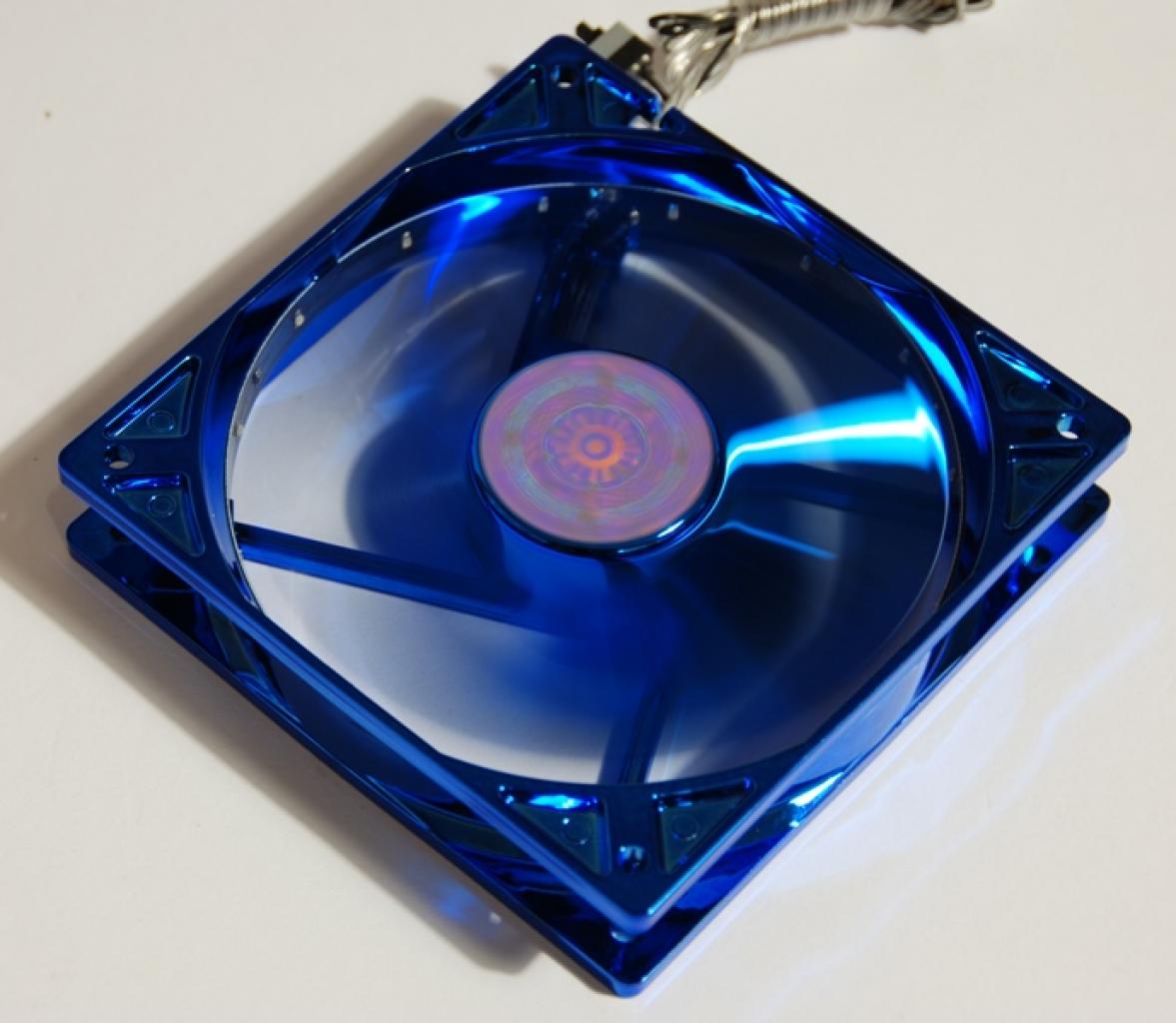 [14/11/2009] PC Games Hardware Extreme: Ein Wakü-PC im Wandel der Zeit (106)