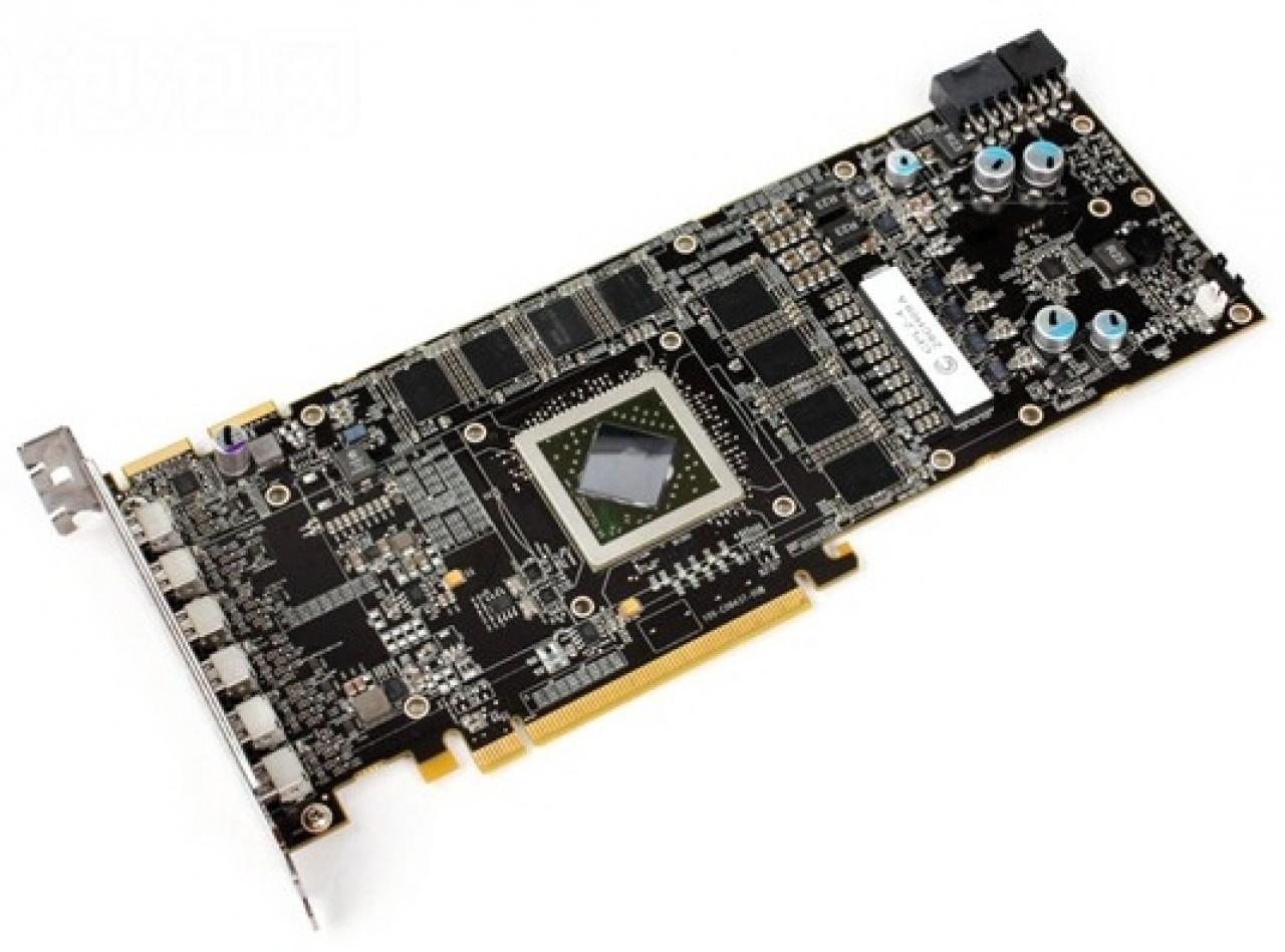 [06/11/2009] AMD Radeon HD 5870 2GB 6DP 04