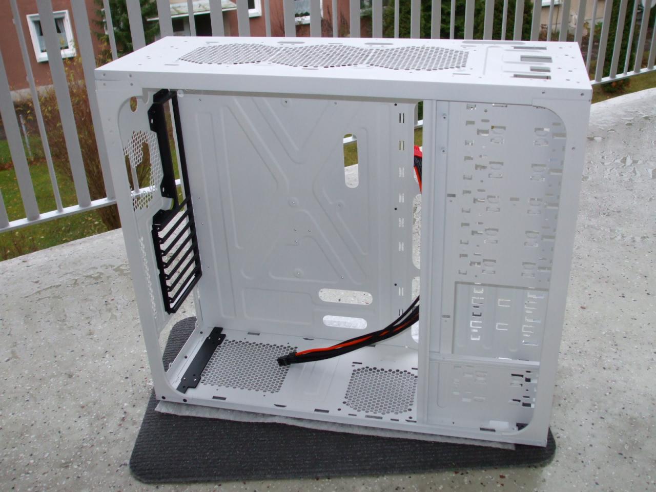 [29/11/2009] PC Games Hardware Extreme: Casemod 
