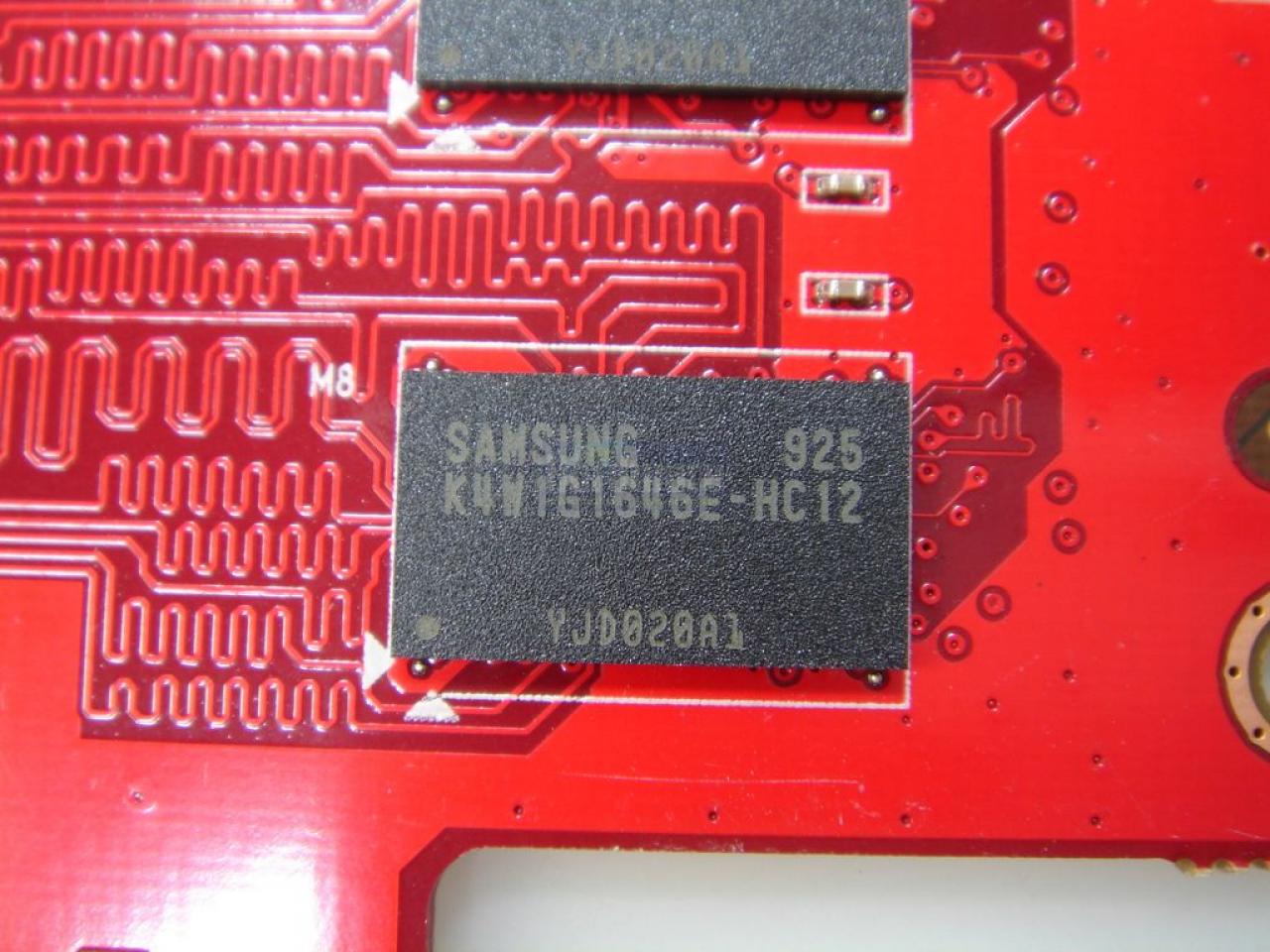 [17/11/2009] Geforce GT240 Samsung DDR3 RAM