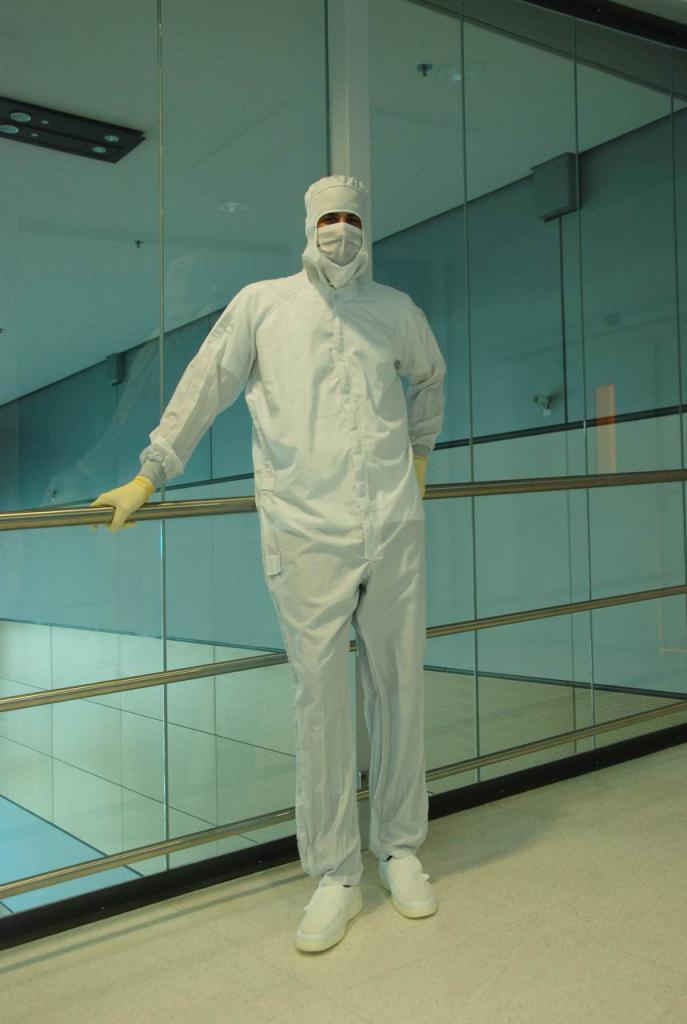 [12/11/2009] Globalfoundries: Dresdner Fab 1 lieferte 250.000 32-Nanometer-Wafer an AMD aus (7)