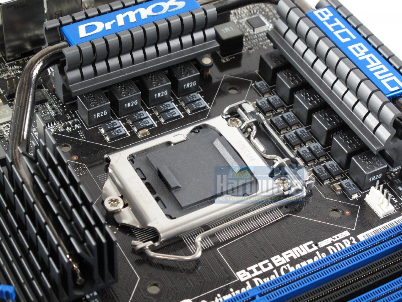 [20/11/2009] MSI Big Bang Trinergy - ... die man auf diesem Bild gut sieht. (9)