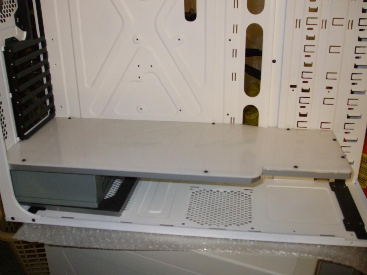 [29/11/2009] PC Games Hardware Extreme: Casemod 