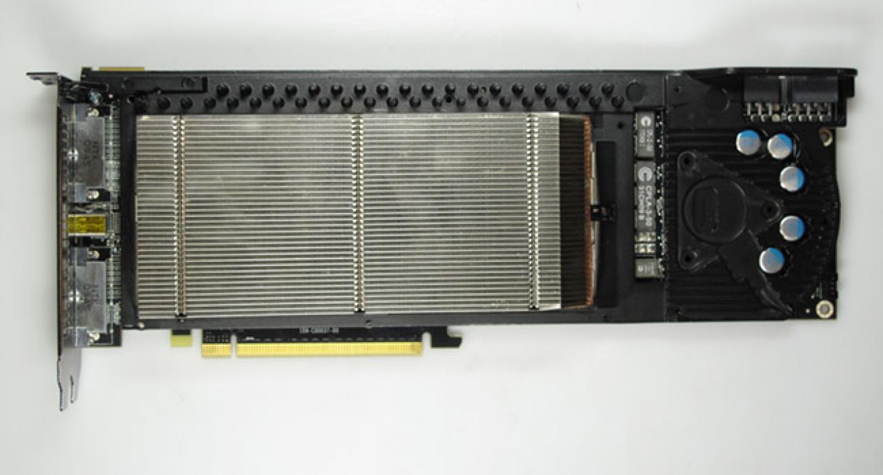 Radeon HD 5970 nackt 01