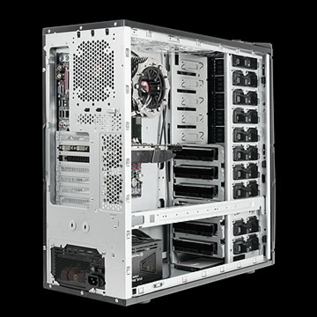 [05/11/2009] Thermaltake Element V (22)