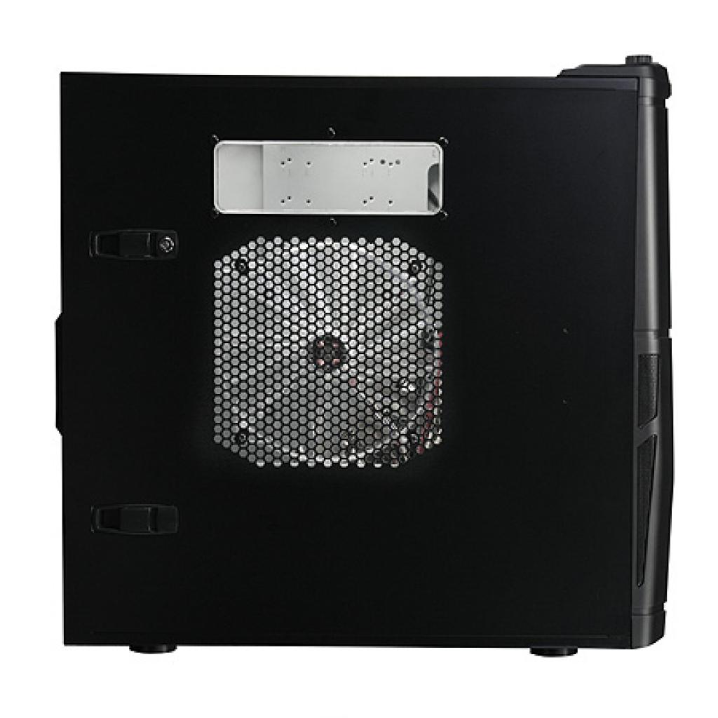 [05/11/2009] Thermaltake Element V (16)