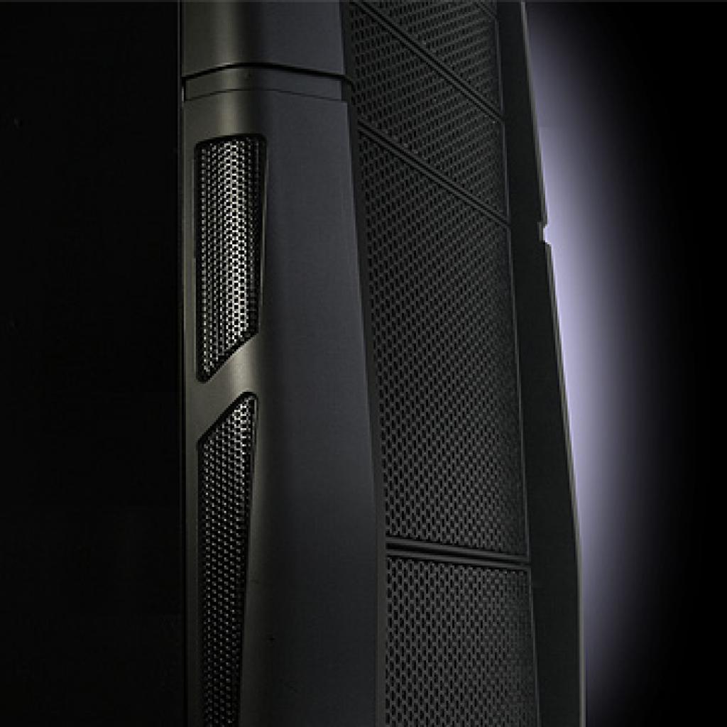 [05/11/2009] Thermaltake Element V (12)