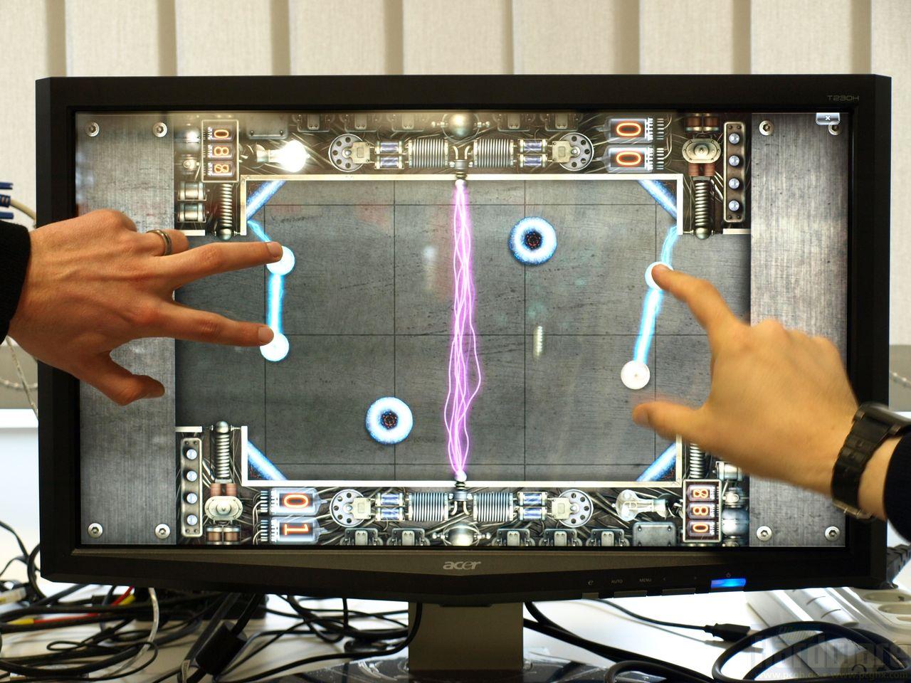 [12/11/2009] Windows-7-Multitouch auf dem Acer T230H: Microsoft Rebound (2)