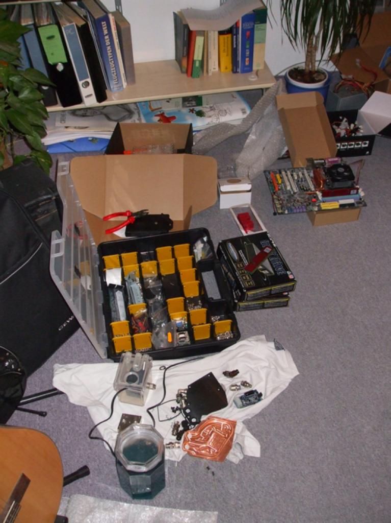[29/11/2009] PC Games Hardware Extreme: Casemod 