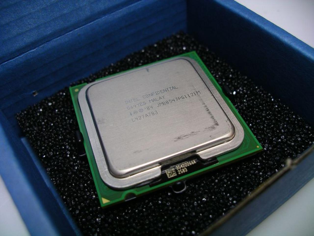 [11/11/2009] Pentium 4 mit Prescott-Kern und 3,8 GHz