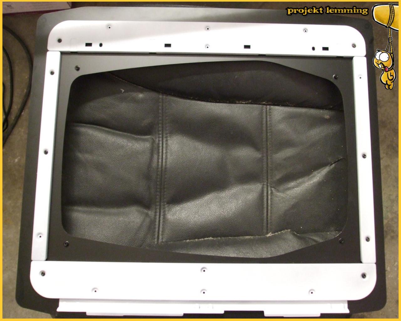 [29/11/2009] PC Games Hardware Extreme: Casemod 