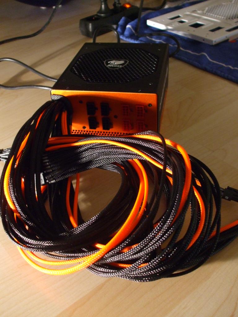 [29/11/2009] PC Games Hardware Extreme: Casemod 