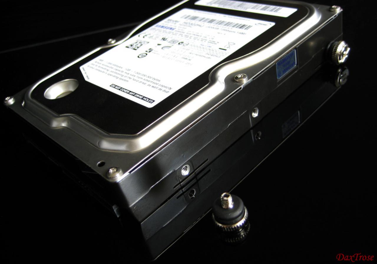[21/11/2009] PC Games Hardware Extreme: Das kleine Schwarze meiner Freundin (11)