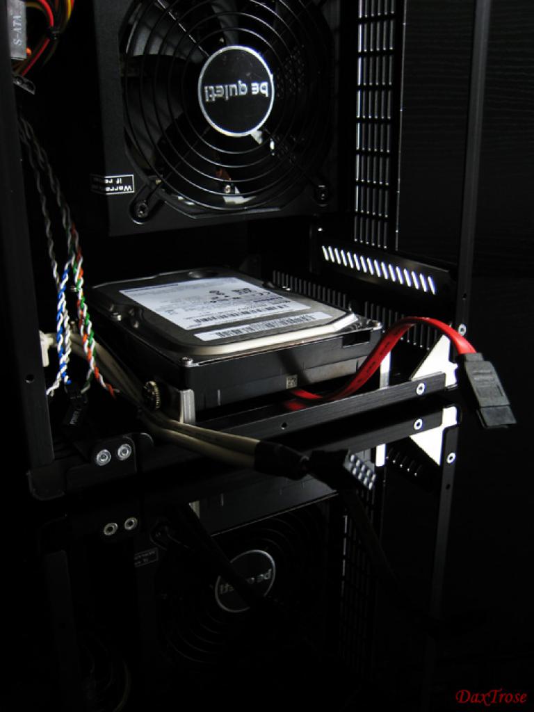[21/11/2009] PC Games Hardware Extreme: Das kleine Schwarze meiner Freundin (12)