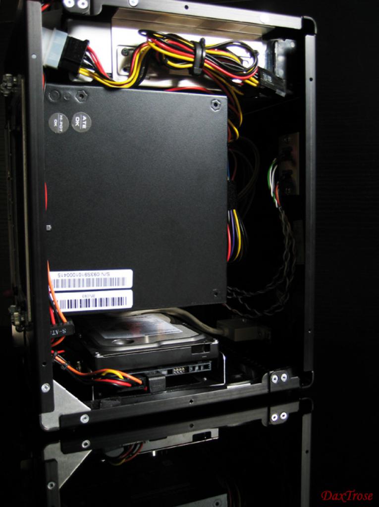 [21/11/2009] PC Games Hardware Extreme: Das kleine Schwarze meiner Freundin (33)