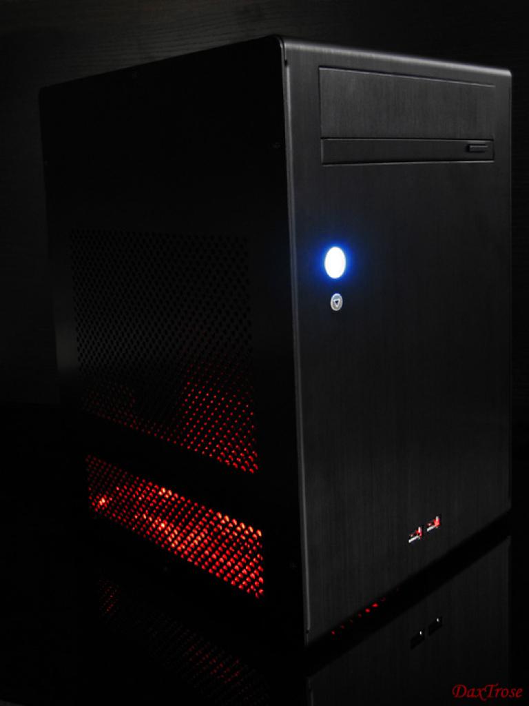 [21/11/2009] PC Games Hardware Extreme: Das kleine Schwarze meiner Freundin (35)
