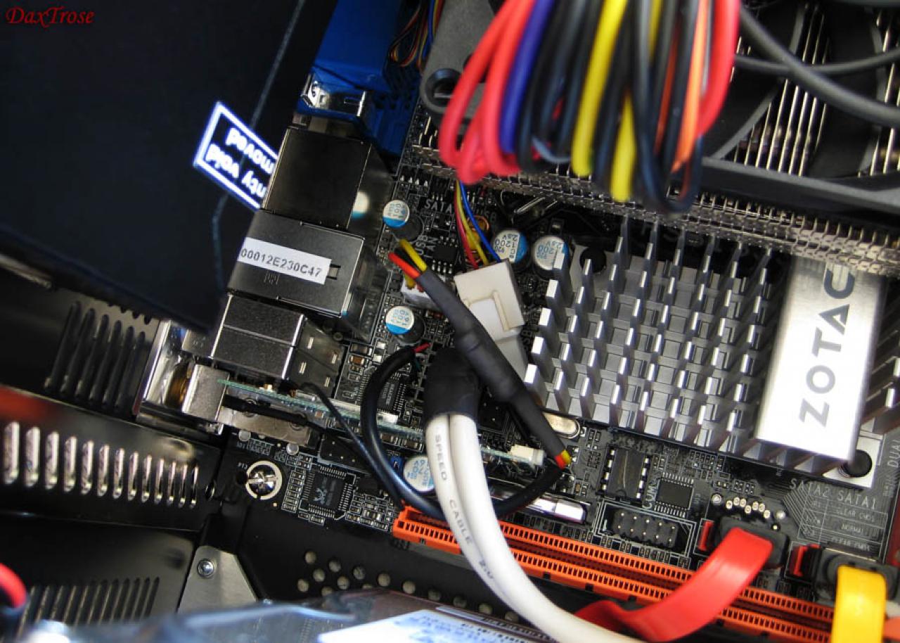 [21/11/2009] PC Games Hardware Extreme: Das kleine Schwarze meiner Freundin (38)