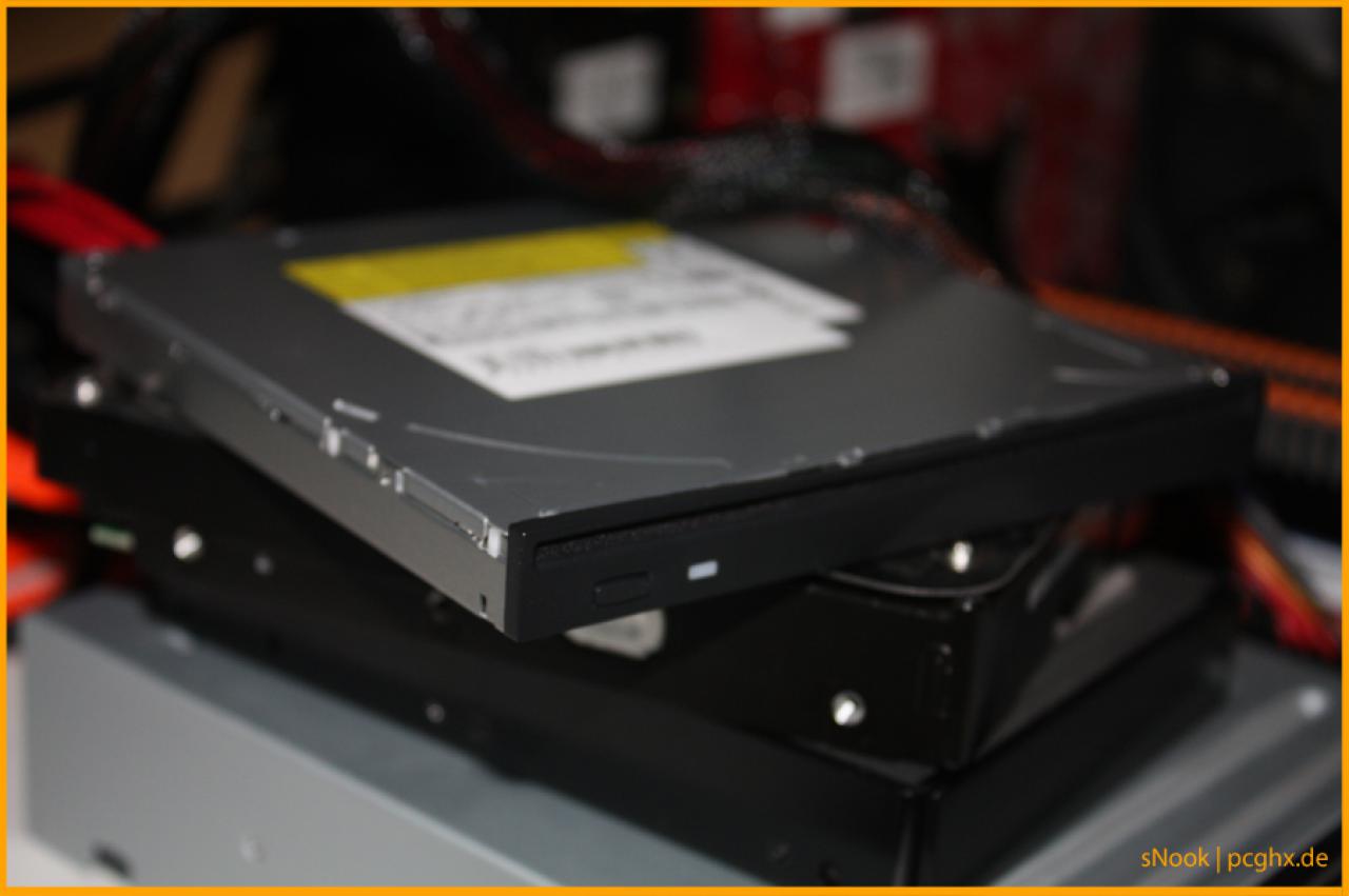 [22/11/2009] PC Games Hardware Extreme: Projekt 