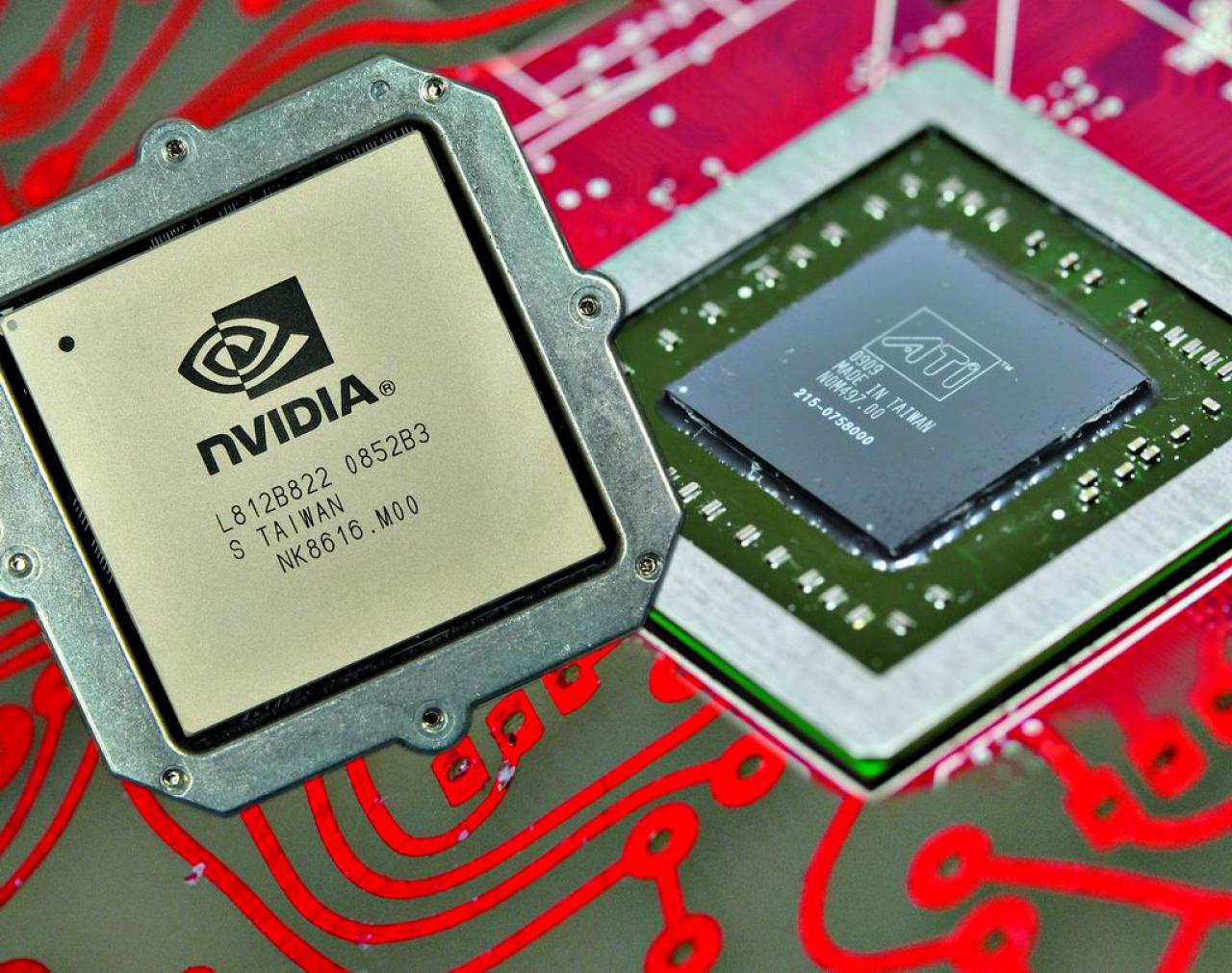 [22/12/2009] April 2009: Das Duell des Monats heißt AMD HD 4890 vs. Nvidia GTX 275 – es endet unentschieden. 