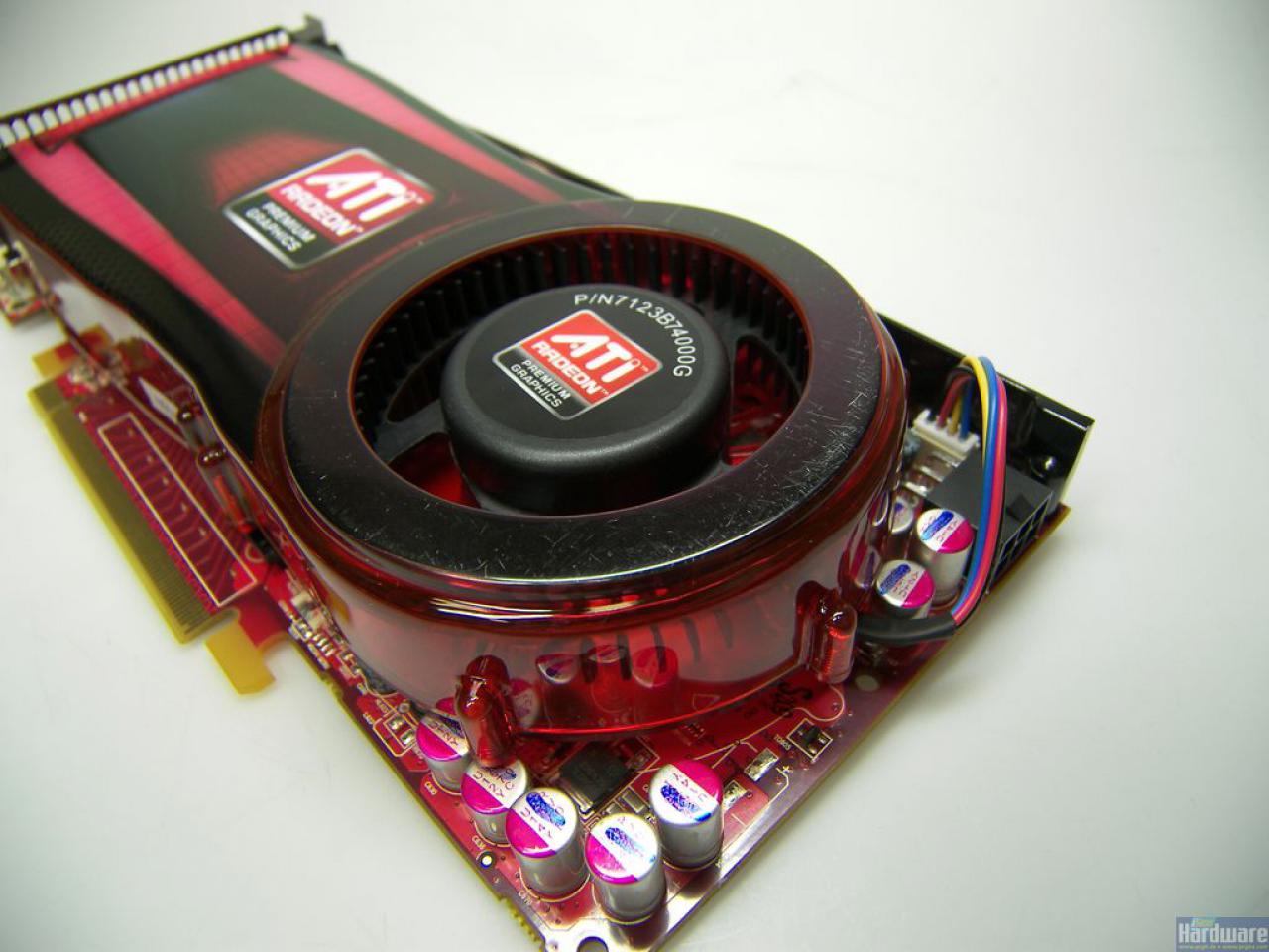 [18/12/2009] Ati Radeon HD 4770: Ab 28. April soll die erste 40nm-GPU AMDs Eigenanspruch als Innovationsmotor untermauern. Der kleine, energiesparende Chip bietet viel Leistung für's Geld, ist jedoch als 40nm-Vorbote nur schwer lieferbar.