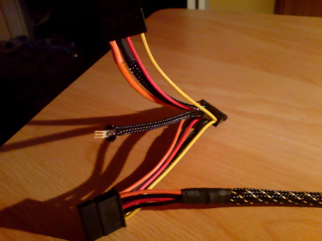 [26/12/2009] Sehenswerte Lamborghini-Casemod im PC-Games-Hardware-Extreme-Forum (43)