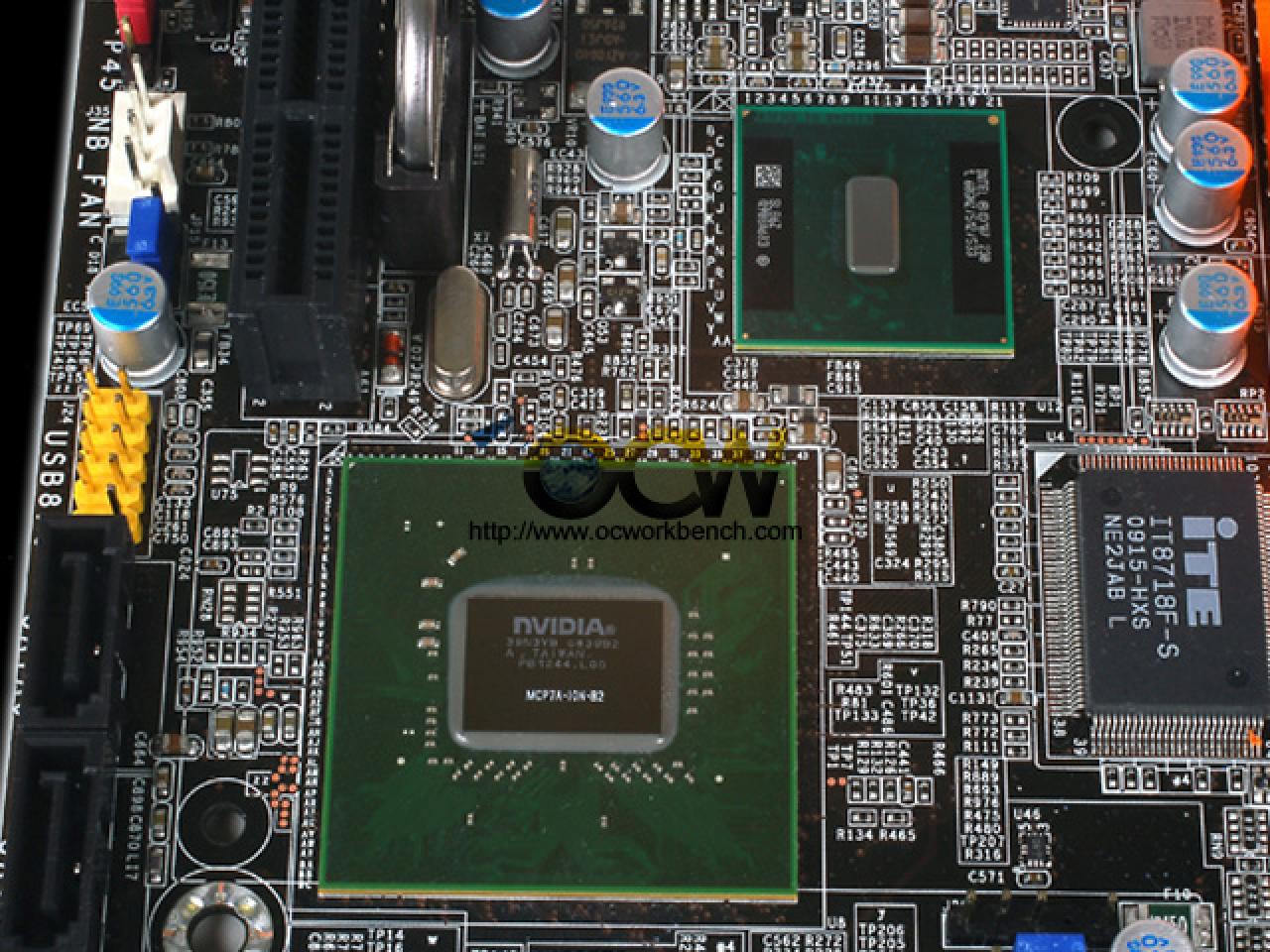 [30/12/2009] DFI Hybrid Mainboard mit Intels P45-Chipsatz und Nvidia Ion (7)