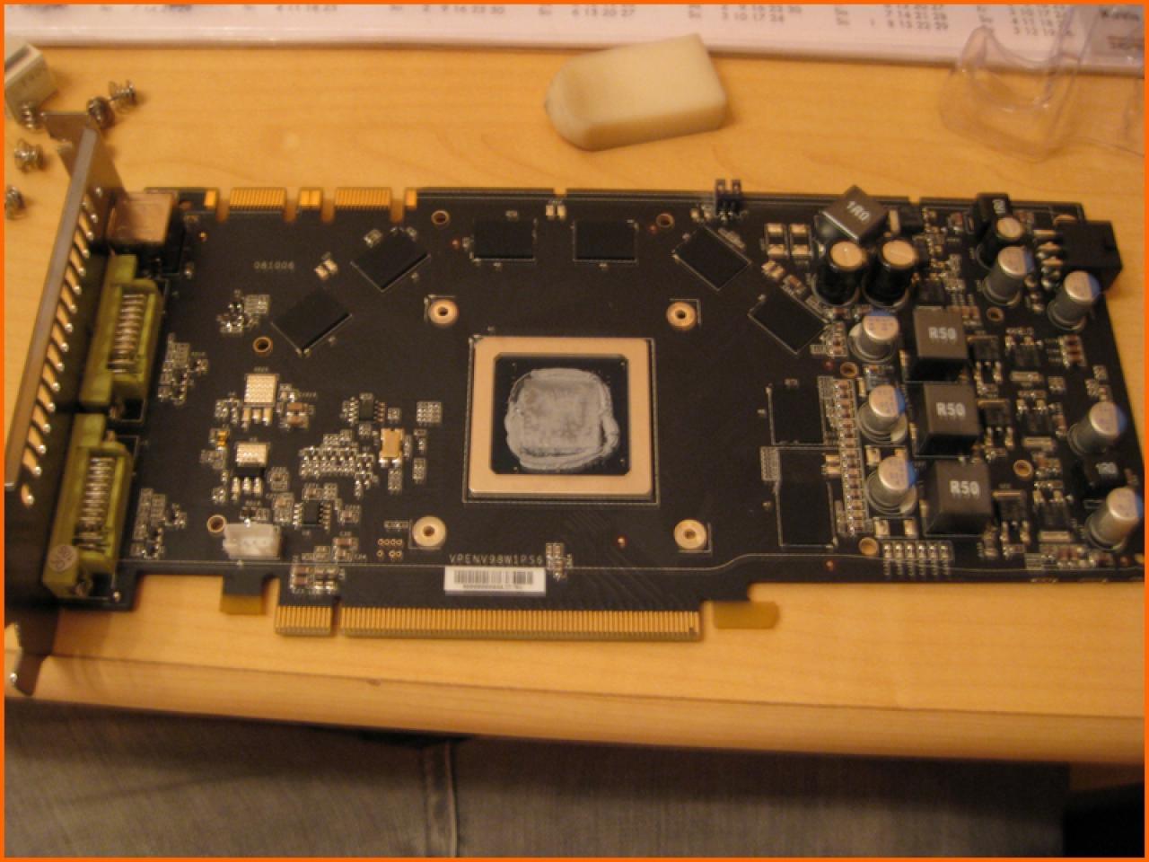 [19/12/2009] Schrauber-Tagebuch: Black-and-Orange-Casemod (30)