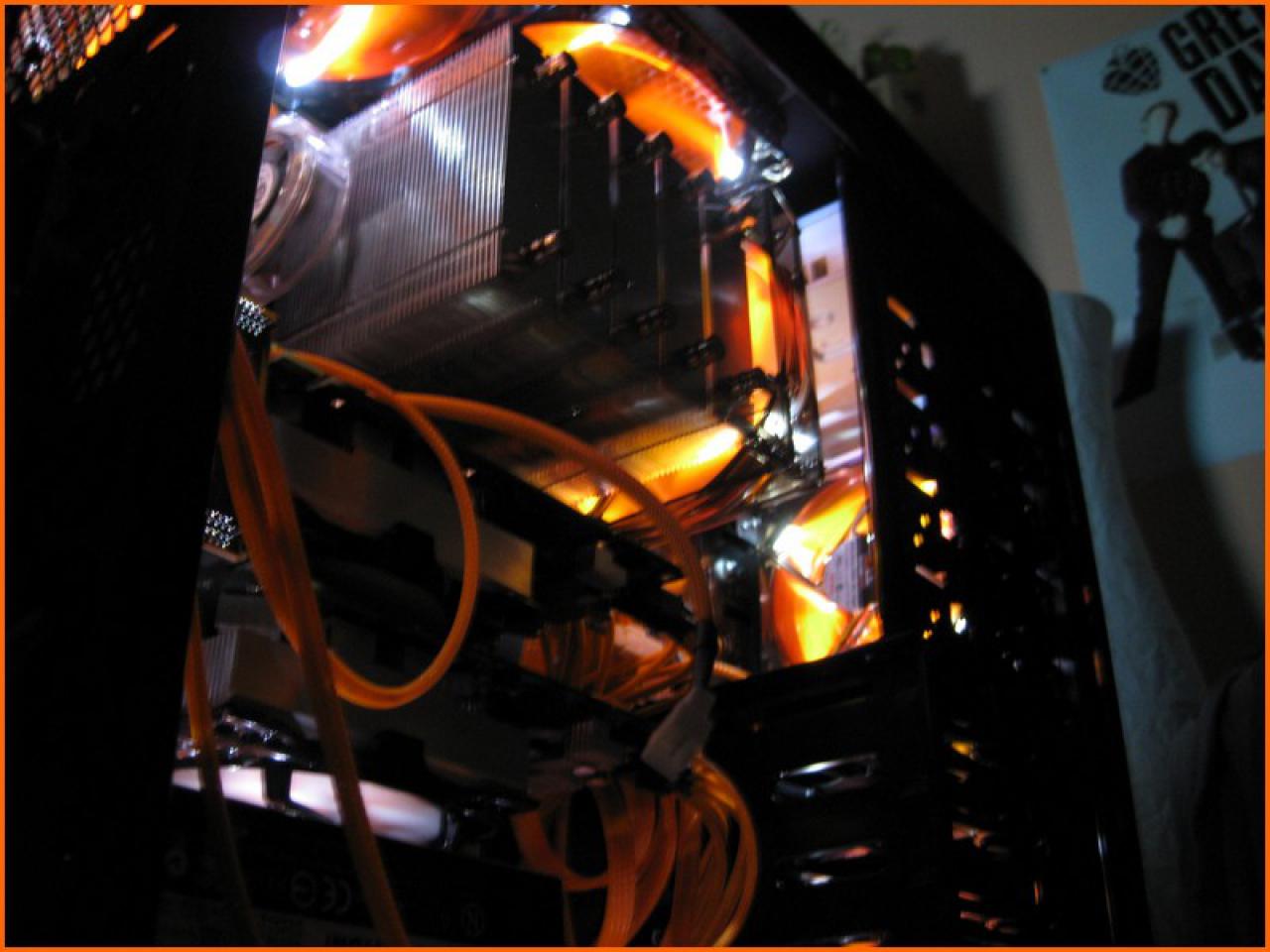 [19/12/2009] Schrauber-Tagebuch: Black-and-Orange-Casemod (46)