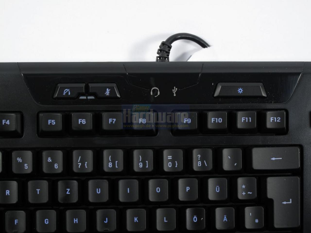 [09/12/2009] Logitech G110 Gaming Tastatur Keyboard 07