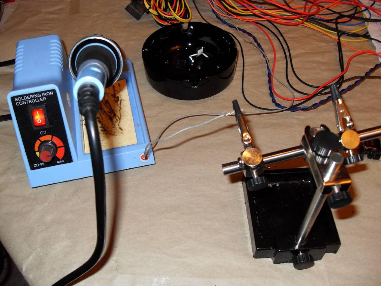 [13/12/2009] PC Games Hardware Extreme: HTPC mit Netzteil-Sleeving (25)